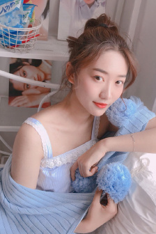 高潮惨叫喷水一女多人