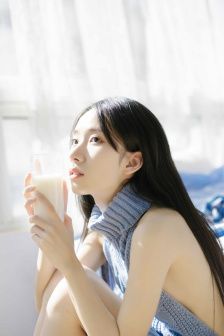 年轻的女教师免费观看